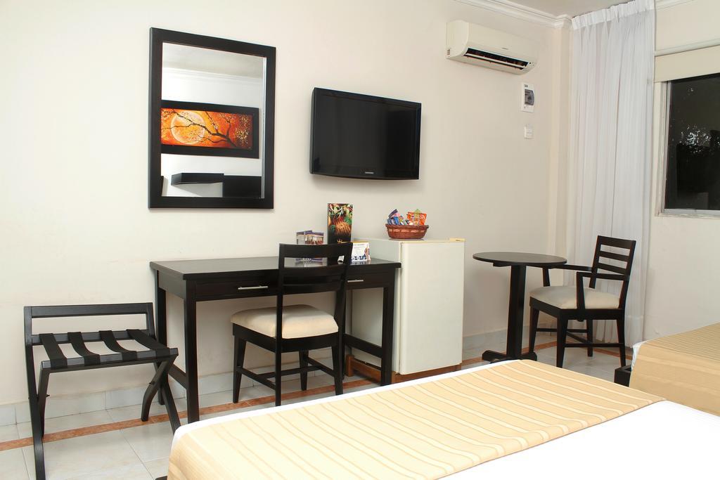 Hotel Genova Centro Barranquilla  Exterior photo