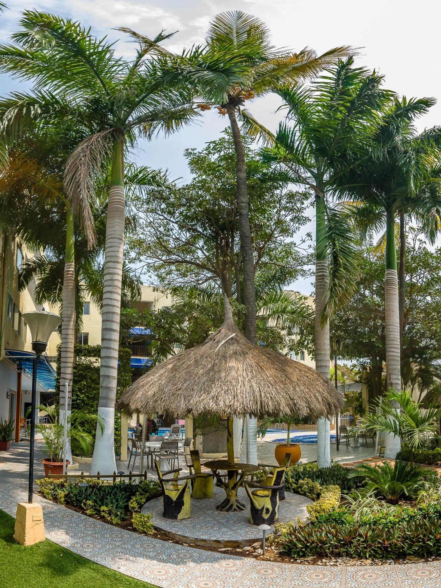 Hotel Genova Centro Barranquilla  Exterior photo