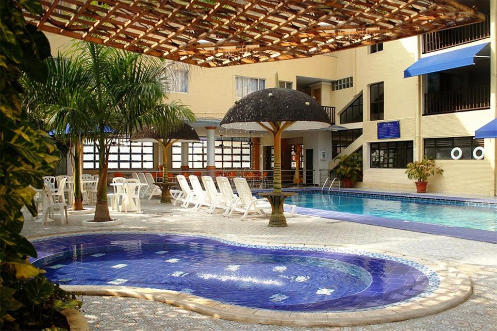 Hotel Genova Centro Barranquilla  Exterior photo